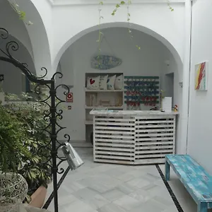 https://wake-up-in-tarifa.es-andalucia.com
